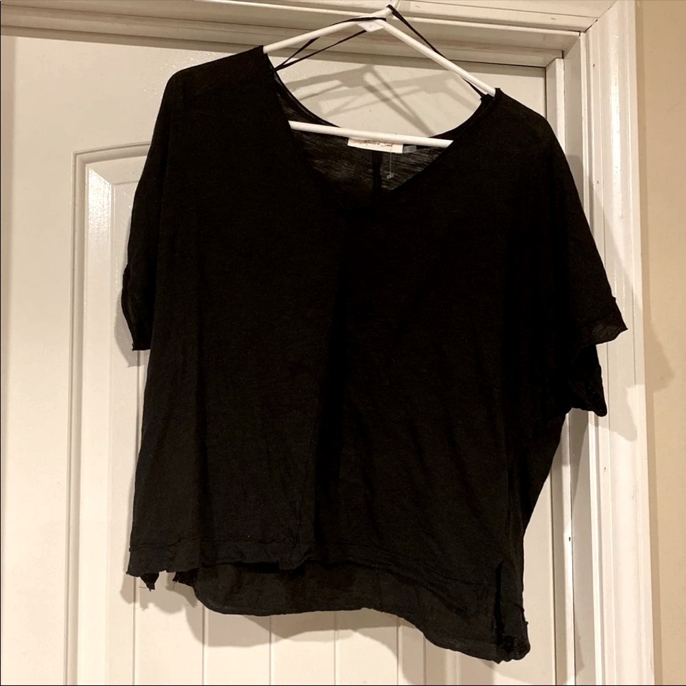 Black V Neck Crop Top